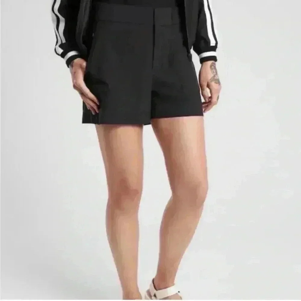 Athleta Tribeca Shorts Black Size 16